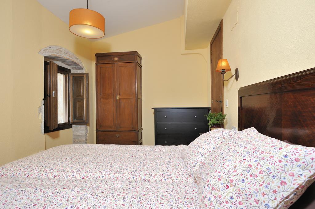 Apartament Masia Casa Roja *
